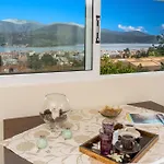 דירה Aphrodite Superb Sea View