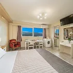 Aphrodite Superb Sea View דירה ארגוסטולי