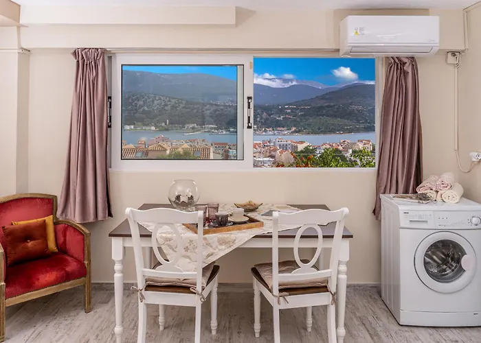 Aphrodite Superb Sea View *